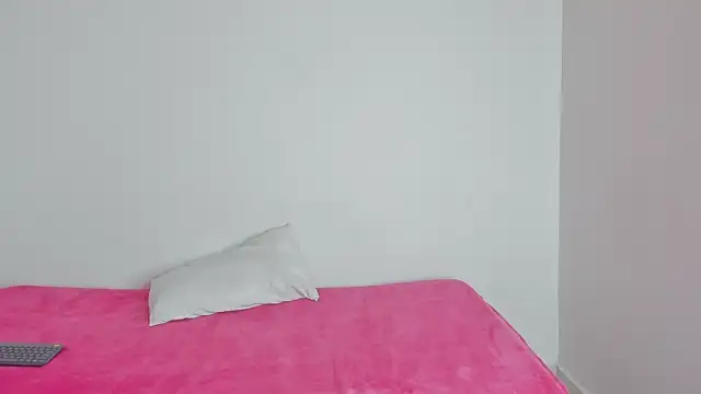 alexa  freddryy online show from 12-19-24, 07:18