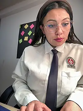 LIZ-06  online show from 10-25-25, 04:02