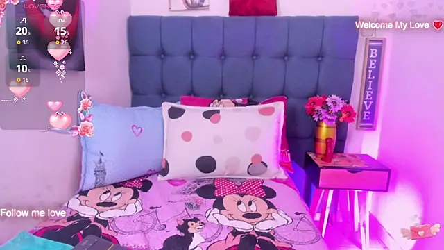 Hellen starx online show from 10-24-25, 04:53