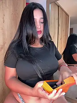 AdeleGray online show from 07-19-26, 11:36