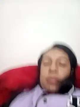 Snapshot of yaz_guzman chatting on 12-22-24, 11:33 yaz guzman online show from 12-22-24, 11:33