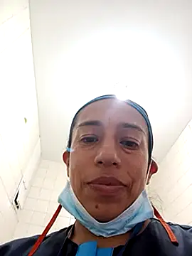 Snapshot of yaz_guzman chatting on 01-12-25, 01:58 yaz guzman online show from 01-12-25, 01:58