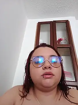 CURVY-HORNY online show from 05-29-26, 09:13