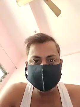 Snapshot of Cute-manisha chatting on 03-06-25, 02:09 Cute-manisha online show from 03-06-25, 02:09