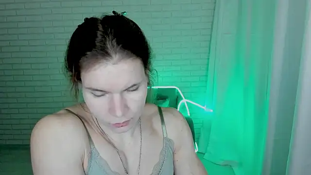 Lisa Ray online show from 01-24-25, 05:10