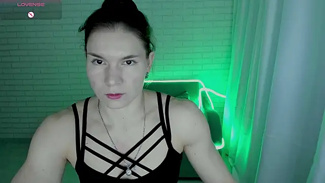 Lisa Ray online show from 02-24-25, 04:27