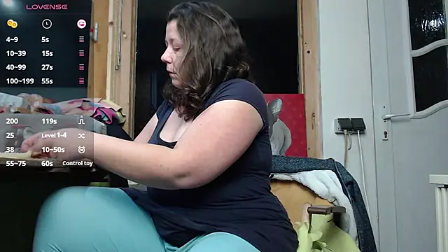 Snapshot of KasiaPrivat chatting on 12-25-24, 05:58 KasiaPrivat online show from 12-25-24, 05:58