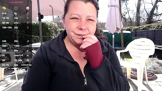 Snapshot of KasiaPrivat chatting on 03-17-25, 10:17 KasiaPrivat online show from 03-17-25, 10:17