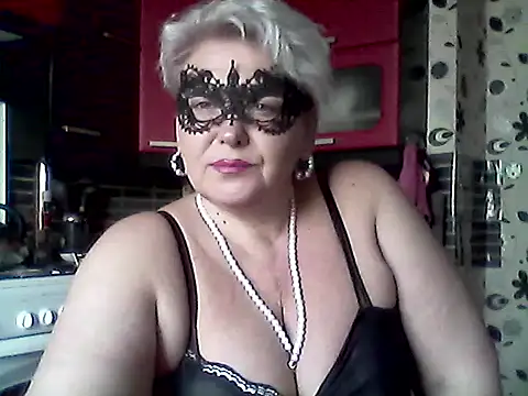 Lisa Suzie online show from 03-27-26, 07:36