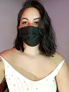 Snapshot of Aiunii1 chatting on 10-11-25, 12:58 Aiunii1 online show from 10-11-25, 12:58