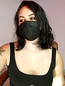 Snapshot of Aiunii1 chatting on 10-22-25, 01:33 Aiunii1 online show from 10-22-25, 01:33