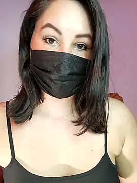 Snapshot of Aiunii1 chatting on 11-06-25, 02:07 Aiunii1 online show from 11-06-25, 02:07