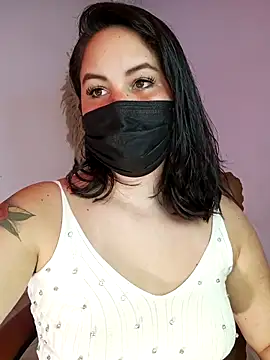 Snapshot of Aiunii1 chatting on 11-11-25, 02:06 Aiunii1 online show from 11-11-25, 02:06