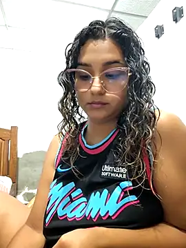 BrendaGirs online show from 04-22-26, 02:14