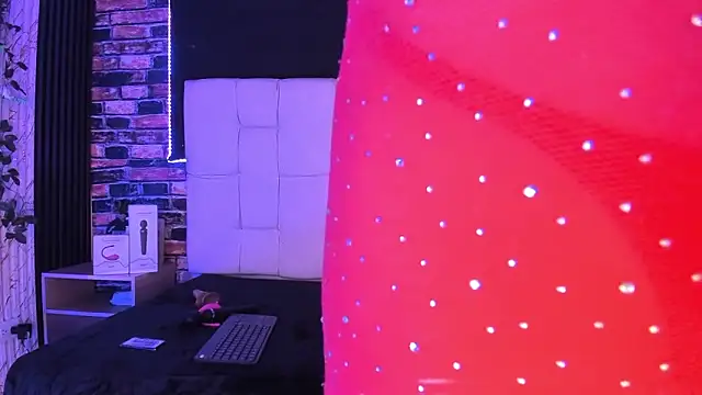 meelanyharux303av online show from 02-18-26, 09:49