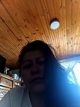 Snapshot of Darly_Gomez chatting on 01-09-26, 01:36 Darly Gomez online show from 01-09-26, 01:36