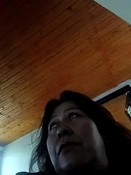 Snapshot of Darly_Gomez chatting on 01-15-26, 12:43 Darly Gomez online show from 01-15-26, 12:43