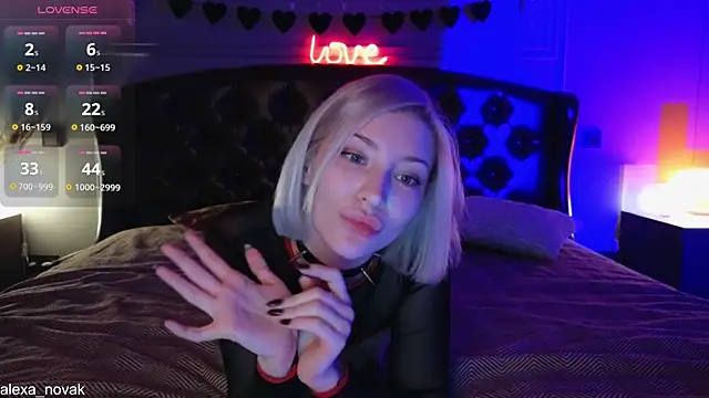 alexa novak online show from 02-28-25, 01:47