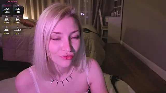 alexa novak online show from 09-30-25, 02:22