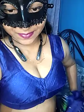 Sexy Mona Bhabhi online show from 03-03-25, 05:29