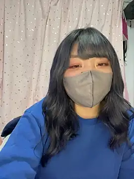 Snapshot of YUNA-yuna chatting on 02-02-25, 04:11 YUNA-yuna online show from 02-02-25, 04:11