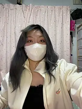 Snapshot of YUNA-yuna chatting on 02-19-25, 04:00 YUNA-yuna online show from 02-19-25, 04:00