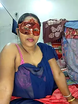 Snapshot of Real_Desi_Couple chatting on 01-03-25, 04:37 Real Desi Couple online show from 01-03-25, 04:37