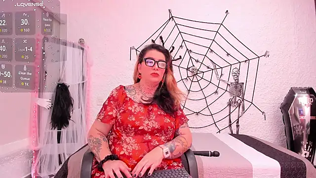 poisson ivy online show from 10-07-25, 08:06