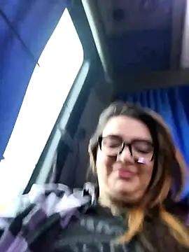 poisson ivy online show from 11-24-25, 07:57