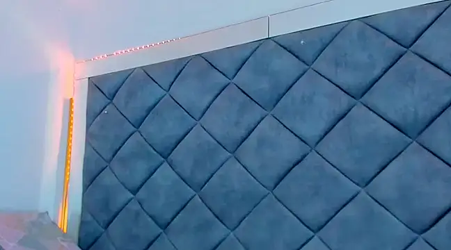 Nellyhills online show from 02-04-25, 01:06