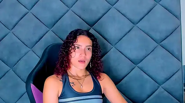 Nellyhills online show from 02-11-25, 09:56