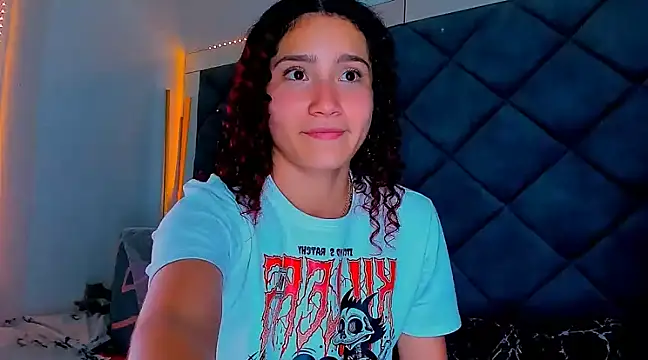 Nellyhills online show from 03-03-25, 06:44