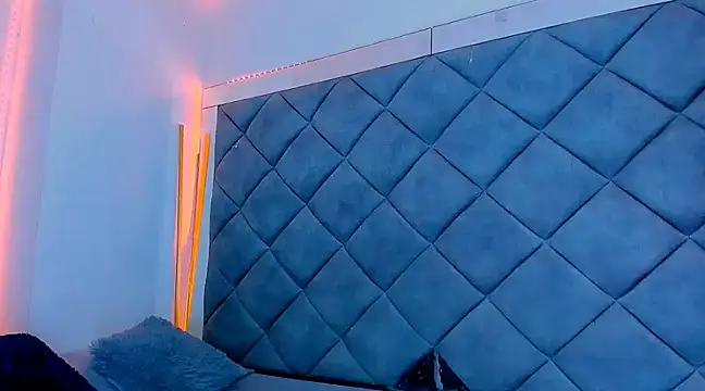 Nellyhills online show from 03-09-25, 06:43