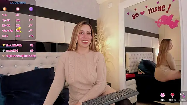 Snapshot of CarlaRossi_ chatting on 02-10-25, 10:51 CarlaRossi online show from 02-10-25, 10:51