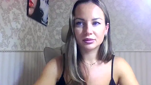 jennifer838 online show from 09-19-25, 07:03