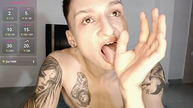 arthurphoenix  online show from 12-19-24, 06:01