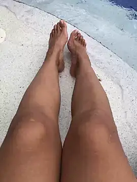 Snapshot of ZAFIRO_WINSLOW chatting on 01-28-25, 07:00 ZAFIRO WINSLOW online show from 01-28-25, 07:00