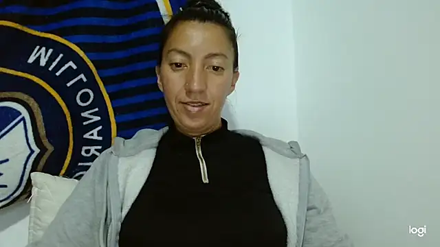 Snapshot of kaybabyhot chatting on 09-10-25, 04:01 kaybabyhot online show from 09-10-25, 04:01