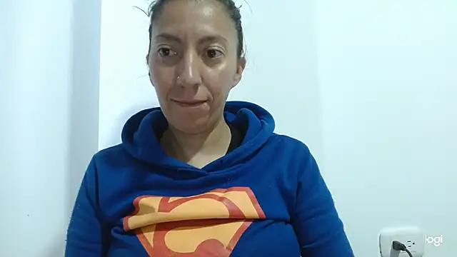 Snapshot of kaybabyhot chatting on 09-18-25, 01:13 kaybabyhot online show from 09-18-25, 01:13