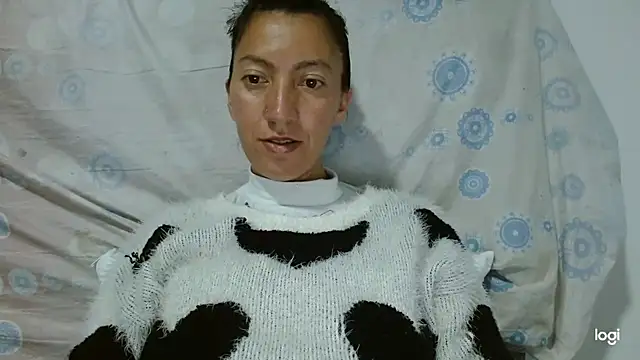 Snapshot of kaybabyhot chatting on 09-22-25, 03:30 kaybabyhot online show from 09-22-25, 03:30