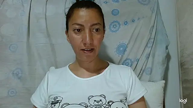 Snapshot of kaybabyhot chatting on 09-27-25, 09:53 kaybabyhot online show from 09-27-25, 09:53