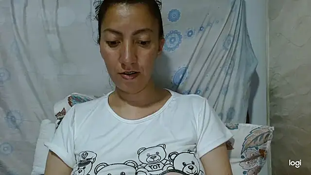 Snapshot of kaybabyhot chatting on 09-29-25, 03:11 kaybabyhot online show from 09-29-25, 03:11