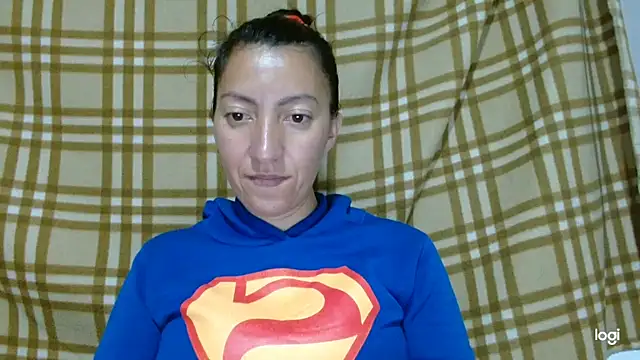 Snapshot of kaybabyhot chatting on 10-26-25, 03:23 kaybabyhot online show from 10-26-25, 03:23