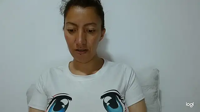 Snapshot of kaybabyhot chatting on 11-25-25, 08:09 kaybabyhot online show from 11-25-25, 08:09