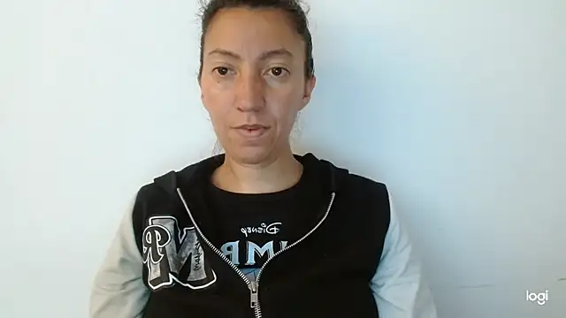 Snapshot of kaybabyhot chatting on 12-18-25, 03:18 kaybabyhot online show from 12-18-25, 03:18