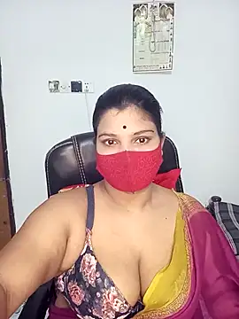 Hot-Angel  online show from 10-07-25, 07:44