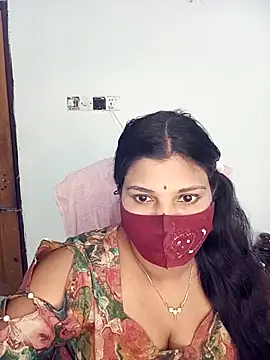 Hot-Angel  online show from 11-12-25, 02:01