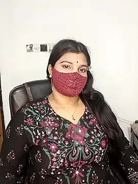 Hot-Angel  online show from 01-07-26, 07:49