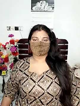 Snapshot of Hot-Angel_ chatting on 06-08-26, 02:39 Hot-Angel online show from 06-08-26, 02:39