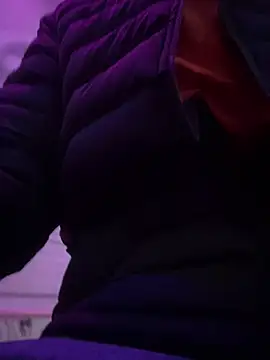 Onlyjishan online show from 12-12-24, 05:04